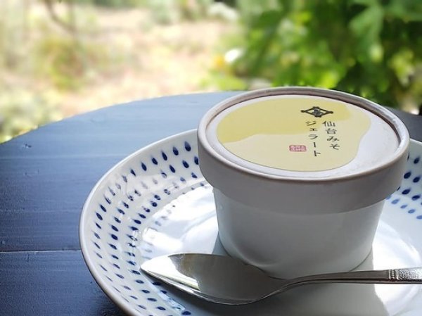 仙台味噌ジェラート